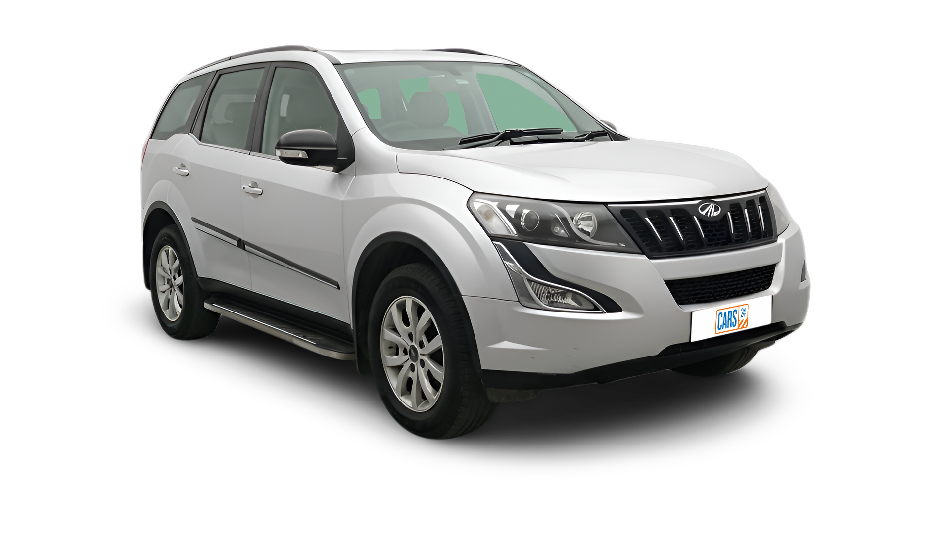 Mahindra XUV500-img